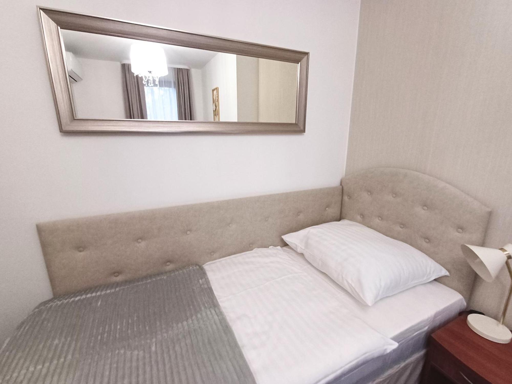 Hotel I Restauracja Borowianka Ostrów Wielkopolski Exteriör bild