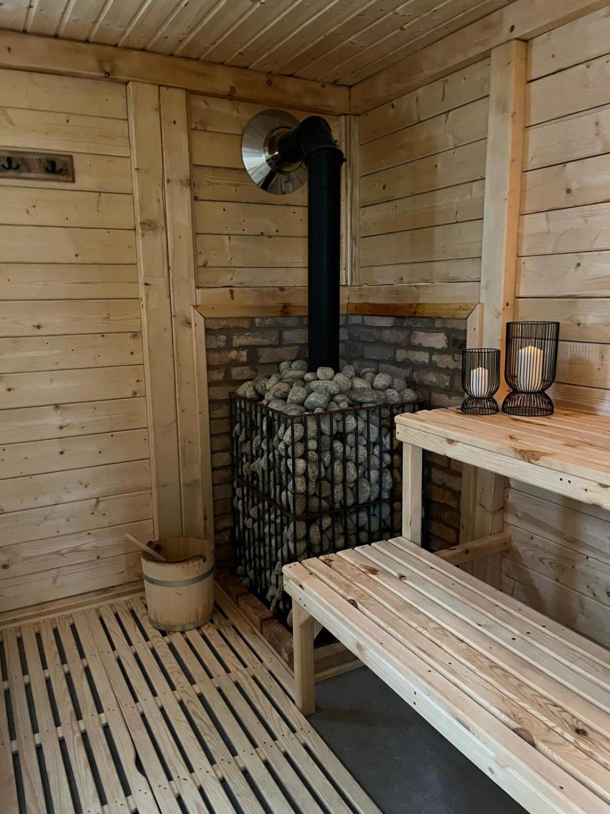 Hotel I Restauracja Borowianka Ostrów Wielkopolski Exteriör bild